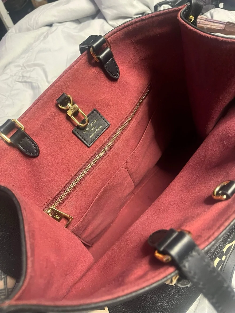 Authentic Louis Vuitton OnTheGo MM Tote — Black/Beige Monogram Empreinte